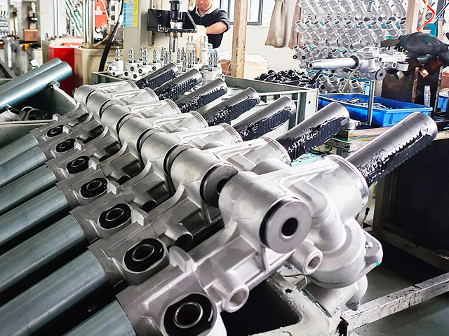 Electronically Controlled Type Hydraulic Power Steering